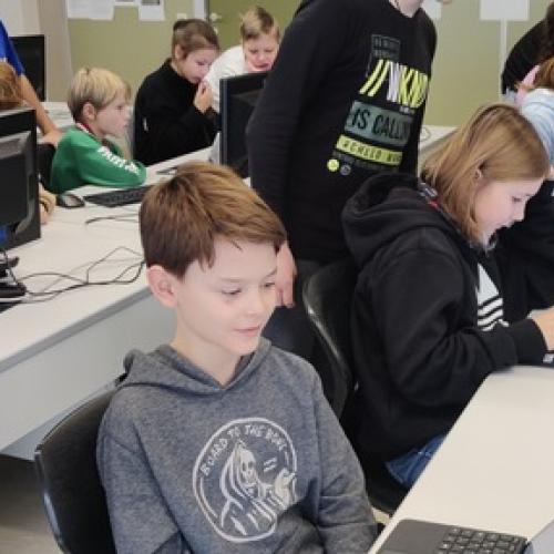 Informatikstunde VS Zams 