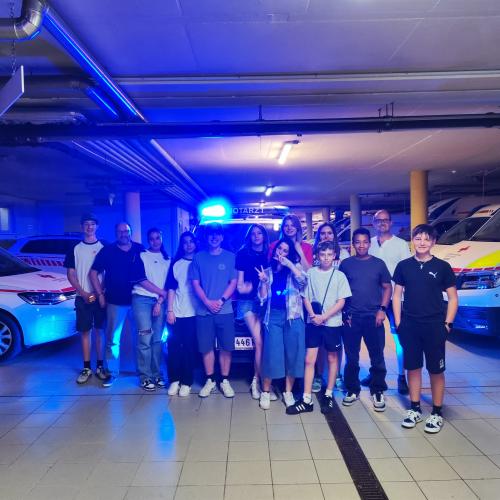 Besuch Rotes Kreuz 4a 2024